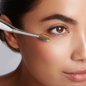 Artis Elite Collection Linear 1 Brush - Smoke